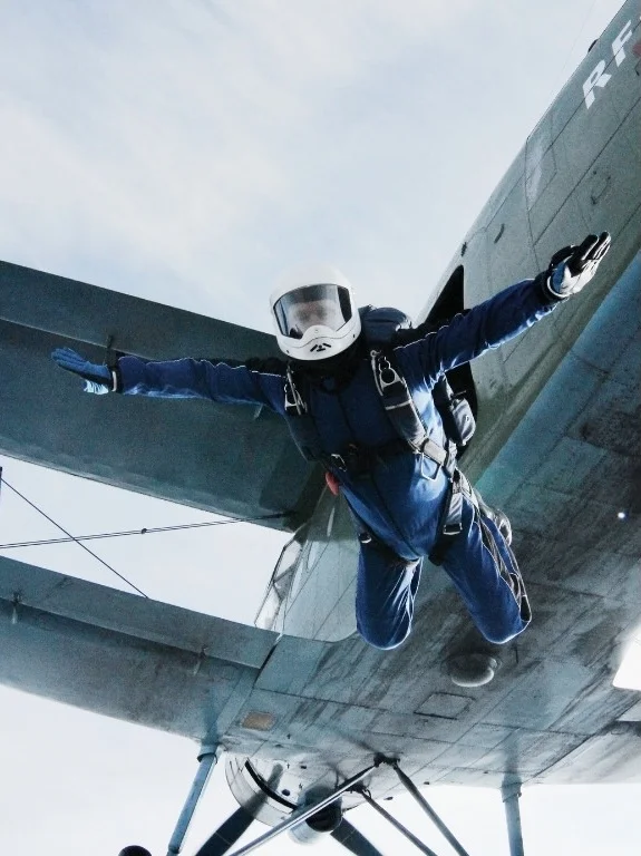 Бизнес-тренер Oleg Platoff - Парашютист